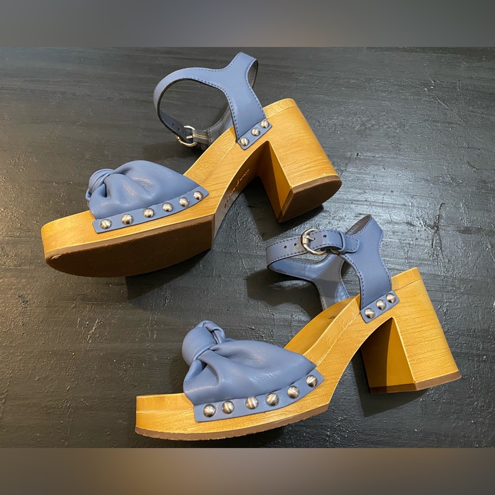Sam & Libby: Chunky heels- clog style